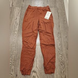 Lululemon adapted state jogger